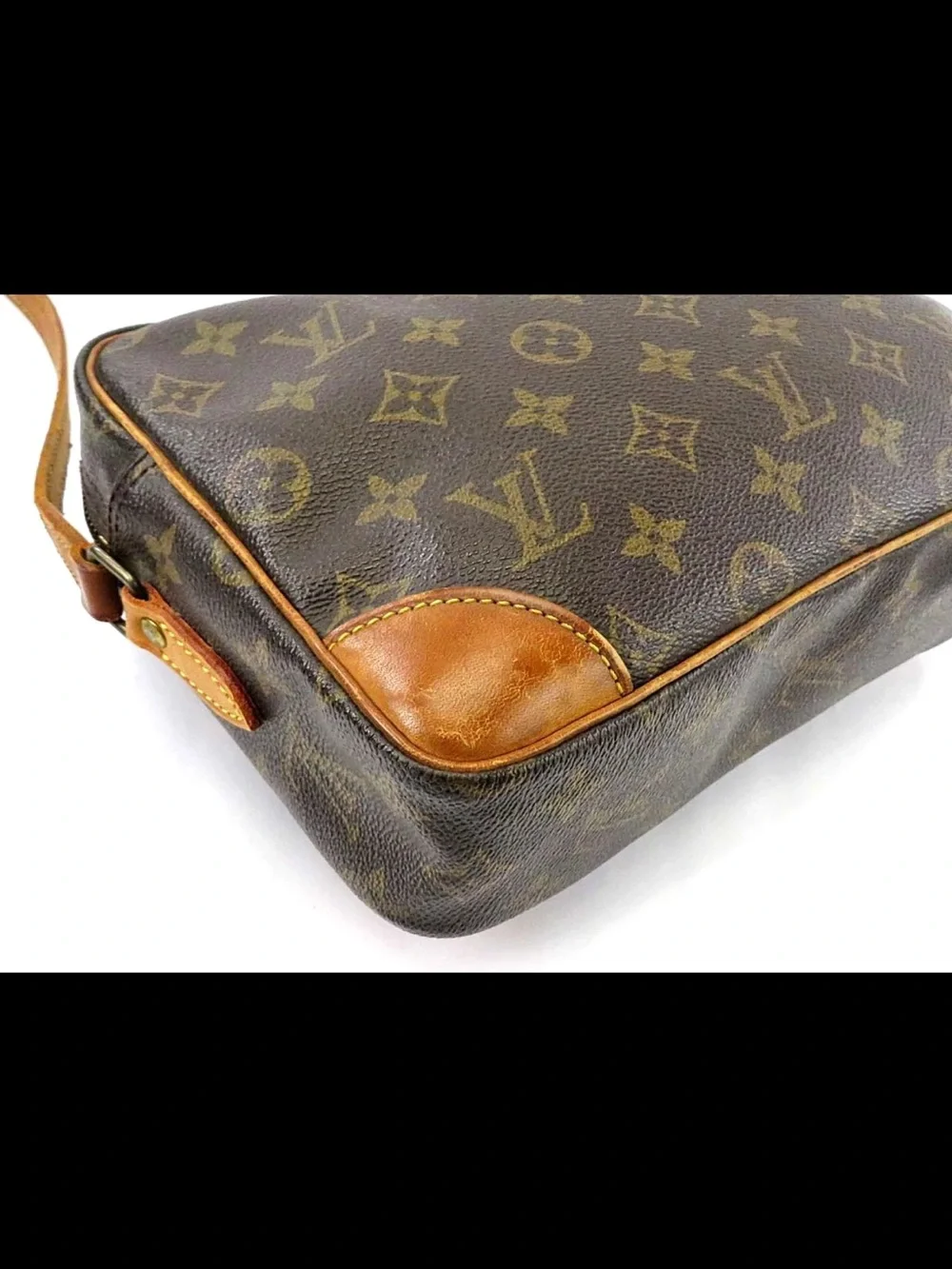 Louis Vuitton Monogram Canvas Messenger Bag with Tan Trim